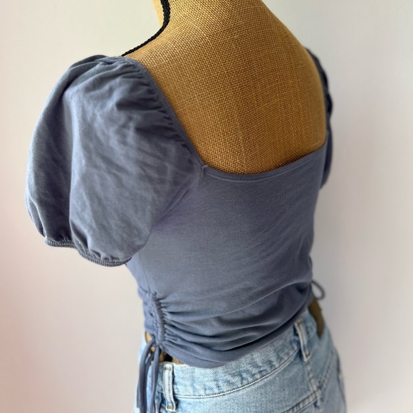 Hollister Cropped Blue Puff Short Sleeve Hollister Top - Picture 6 of 7